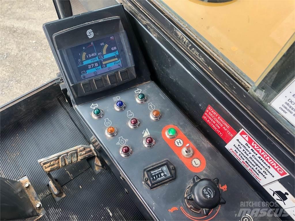 Morooka MST1500VD  궤도식 덤프