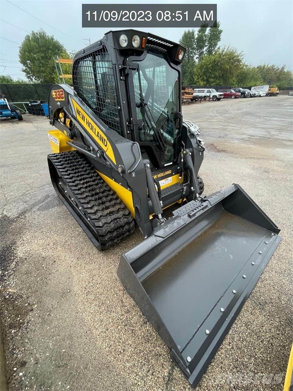 New Holland C332  스키드로더