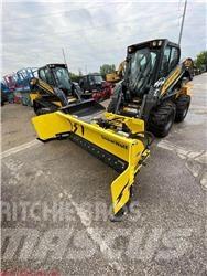 New Holland L328  스키드로더