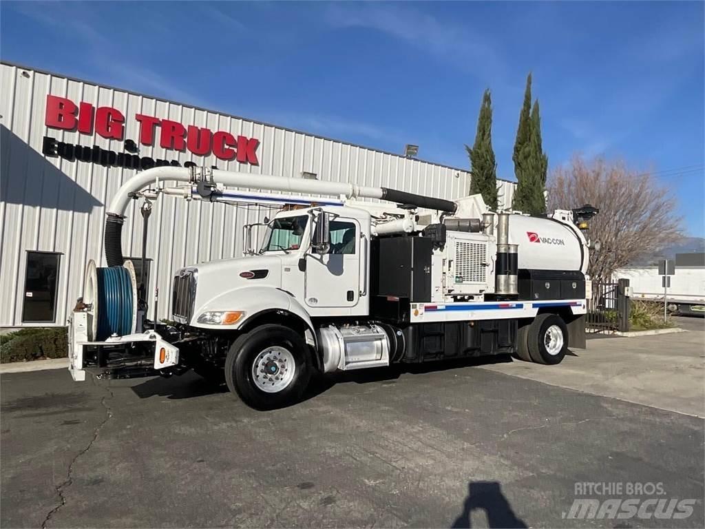 Peterbilt 348 탱커 트럭