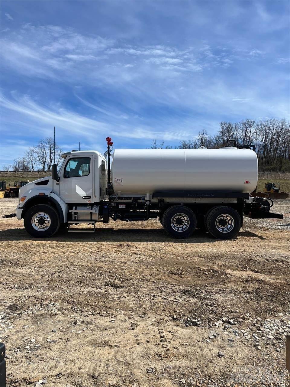 Peterbilt 548 건설 장비 - 기타