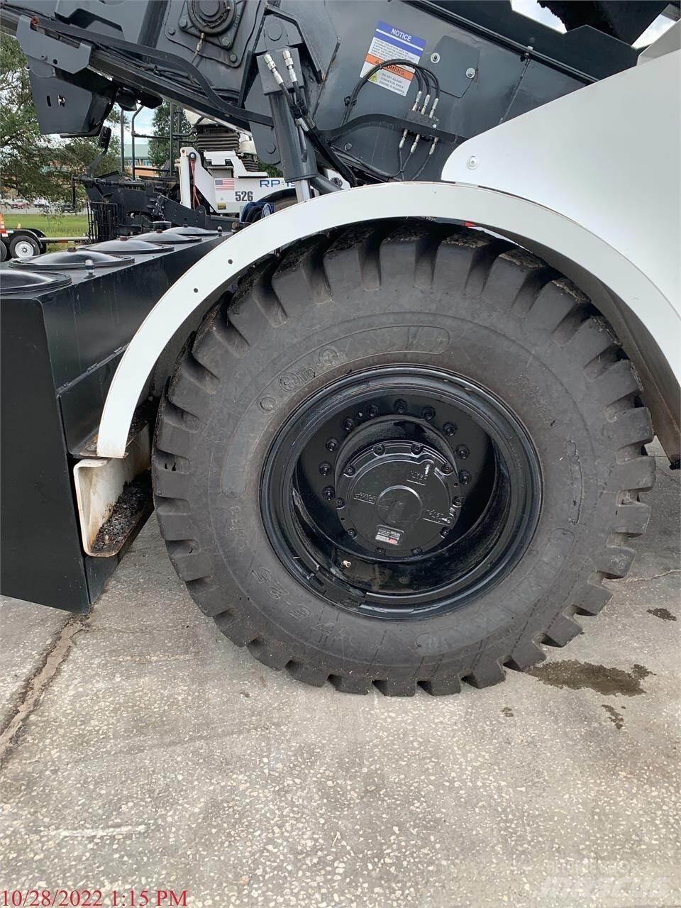 Roadtec MTV1100E 물자 수송 장비