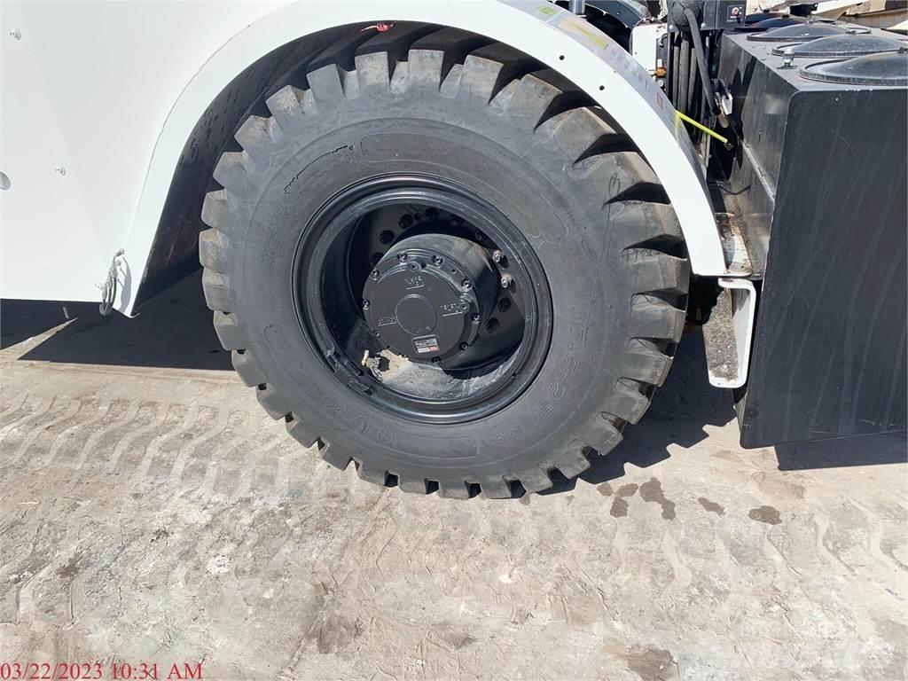 Roadtec MTV1100E 물자 수송 장비