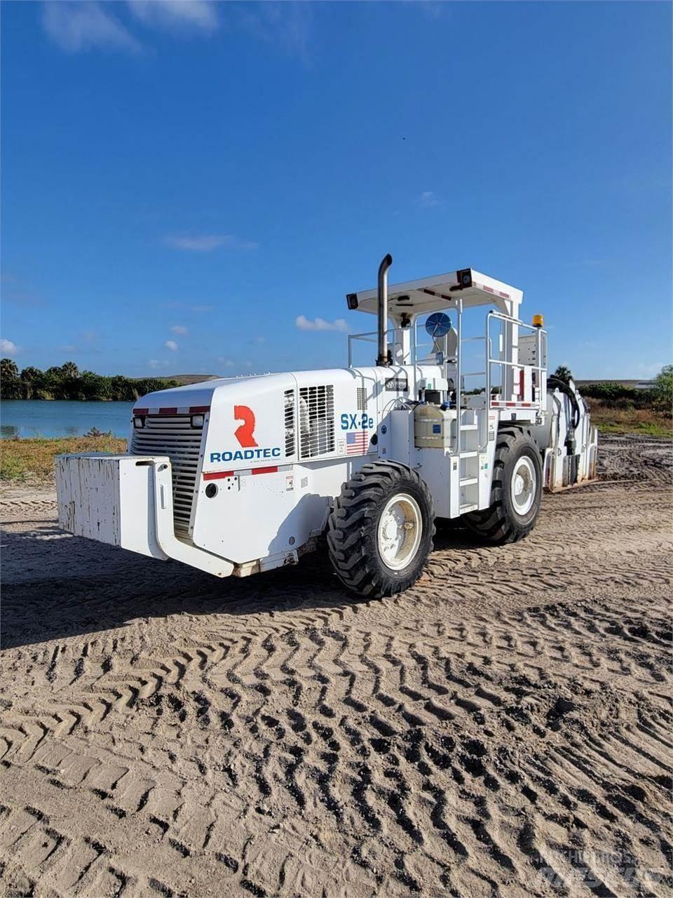 Roadtec SX2E 아스팔트 리사이클러