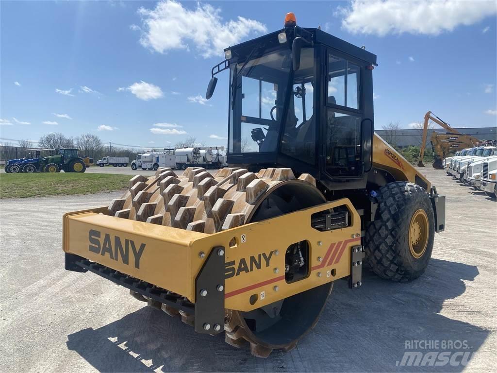 Sany SSR120C-8 폐기물 다짐기