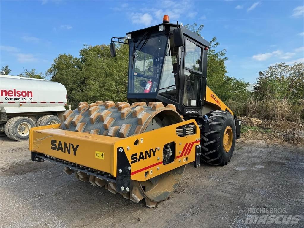 Sany SSR120C-8 폐기물 다짐기