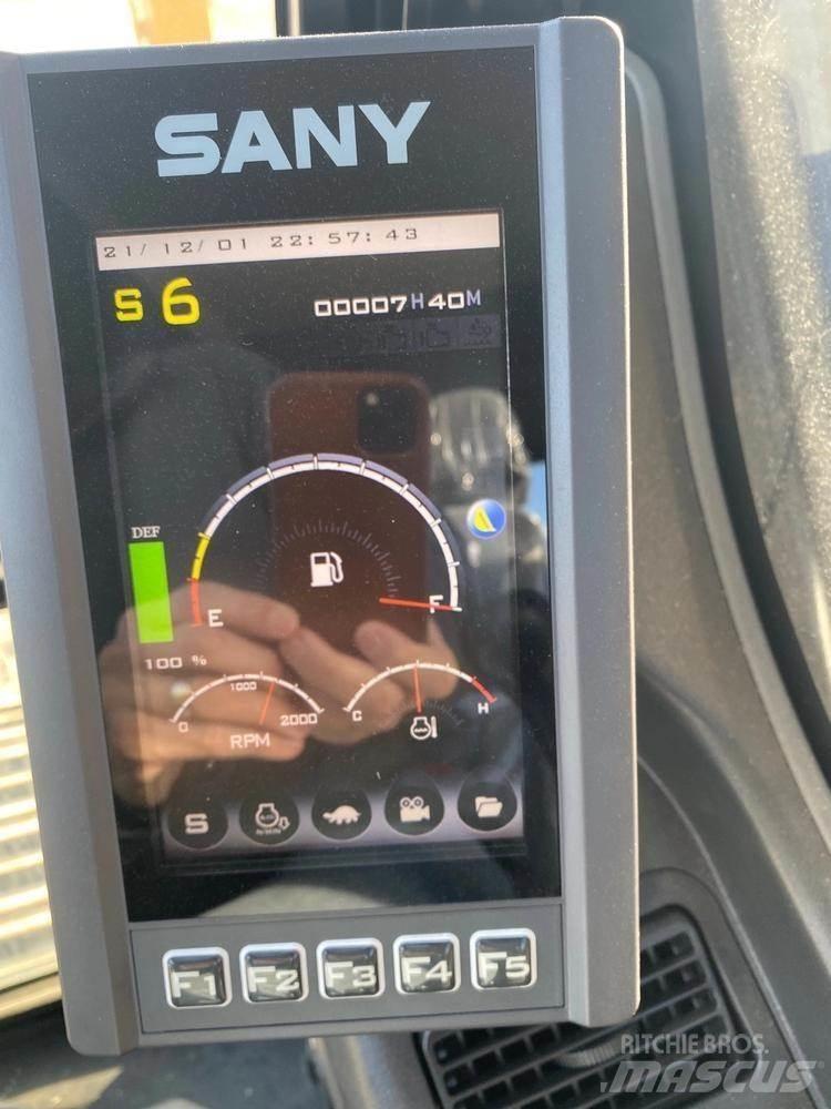 Sany SY225C 대형 굴삭기 29톤 이상