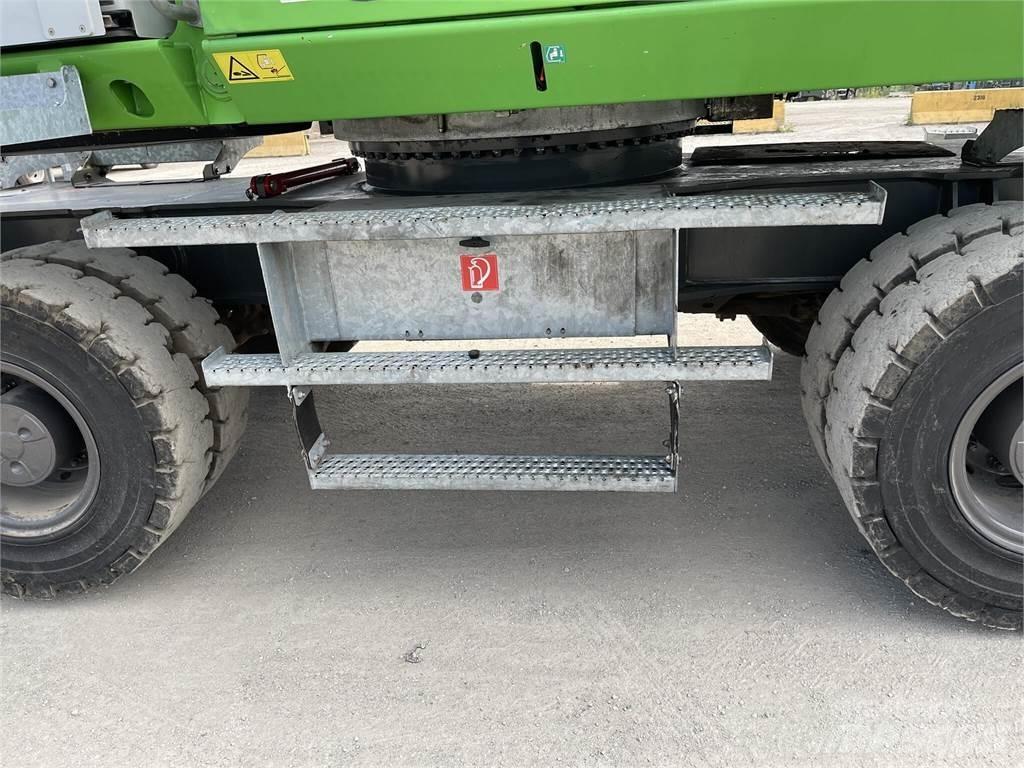 Sennebogen 830E 폐기물/산업 처리기