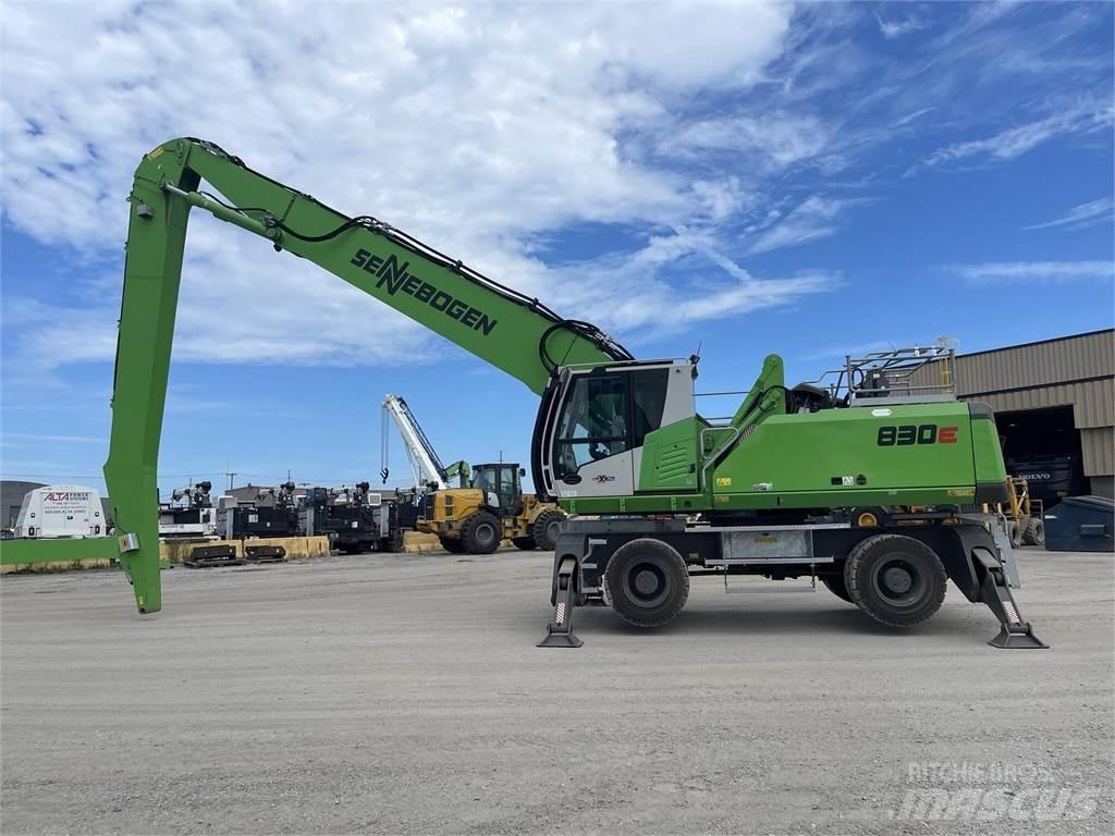 Sennebogen 830E 폐기물/산업 처리기