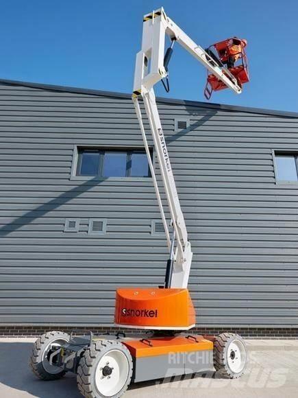 Snorkel A38E 관절형 전동이동 리프트