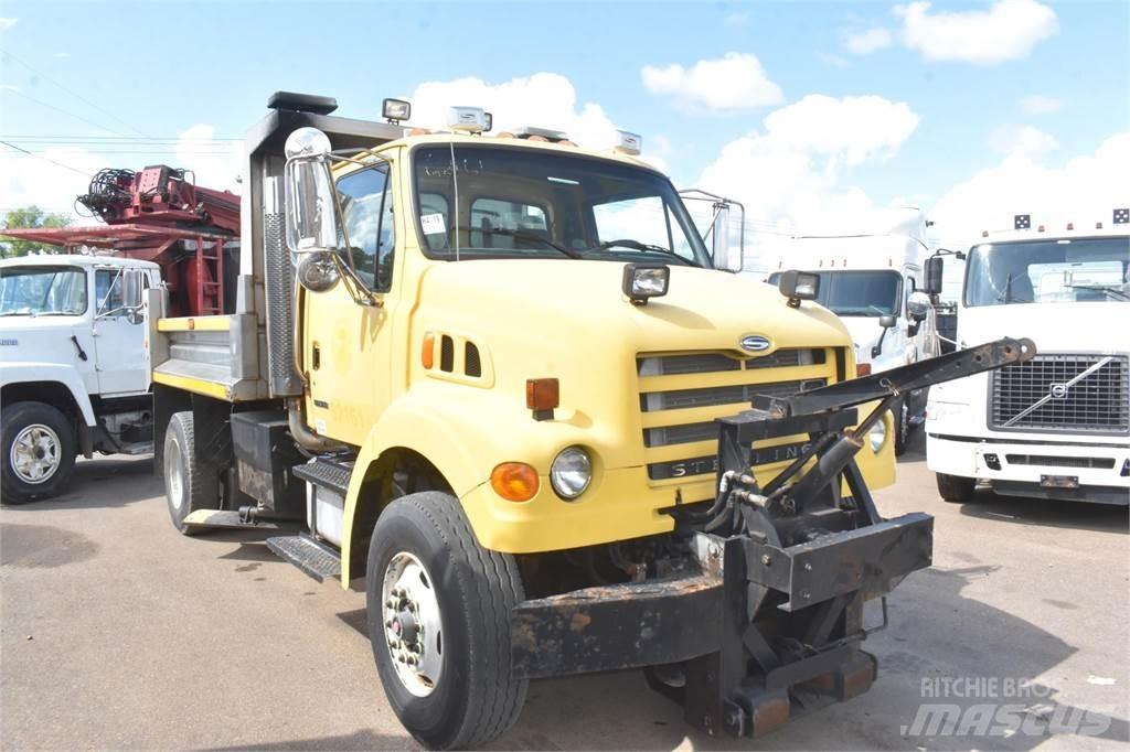 Sterling L7500 덤프 트럭