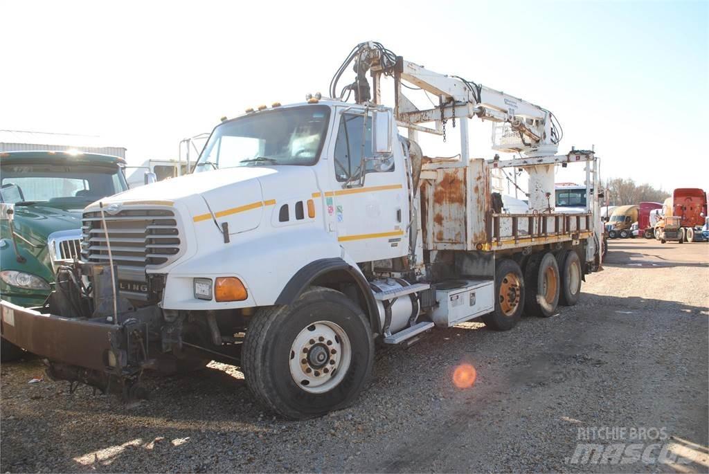 Sterling L8500 크레인 트럭