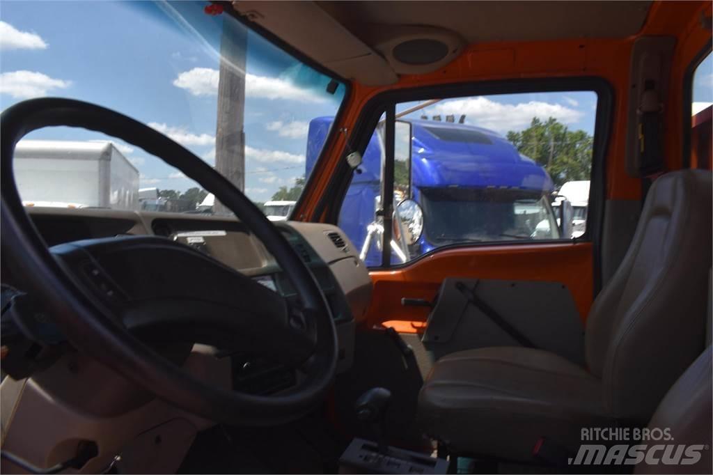 Sterling L9500 크레인 트럭