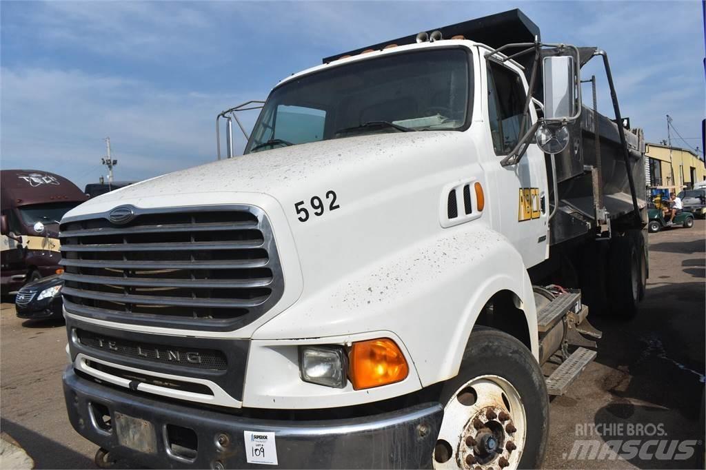 Sterling L9500 덤프 트럭