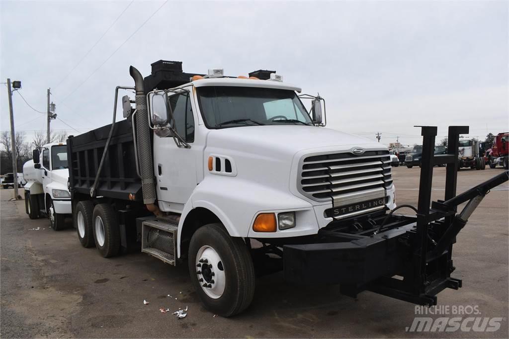 Sterling LT8500 덤프 트럭