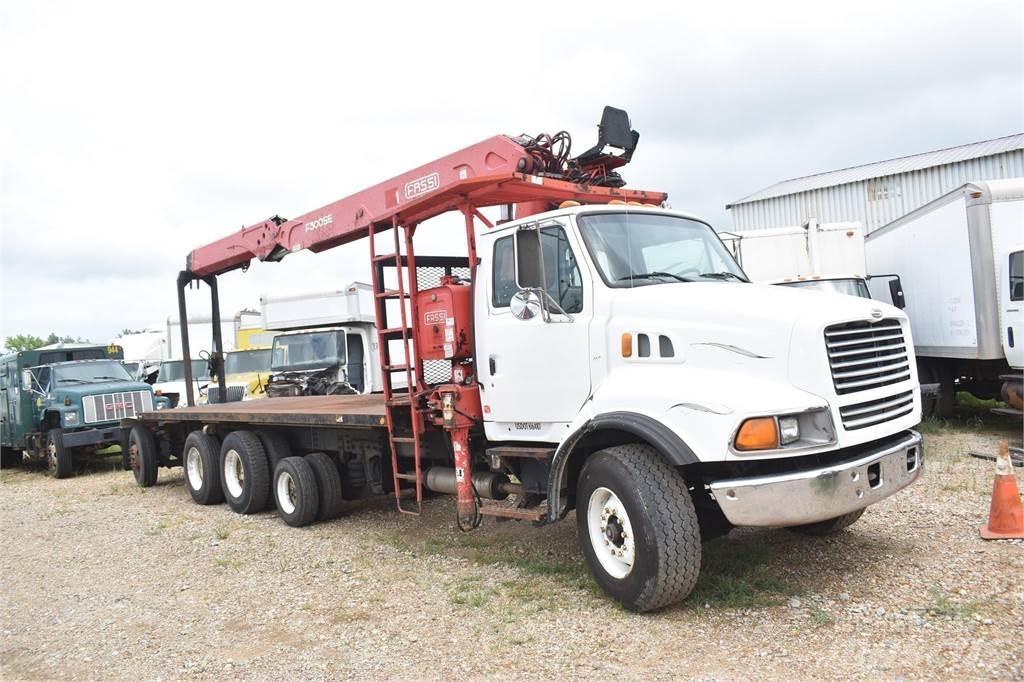 Sterling LT9500 크레인 트럭