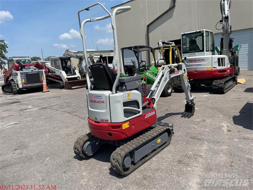 Takeuchi TB210R 소형 굴삭기 7톤 미만
