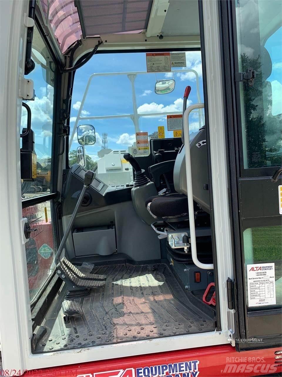 Takeuchi TB2150 대형 굴삭기 29톤 이상