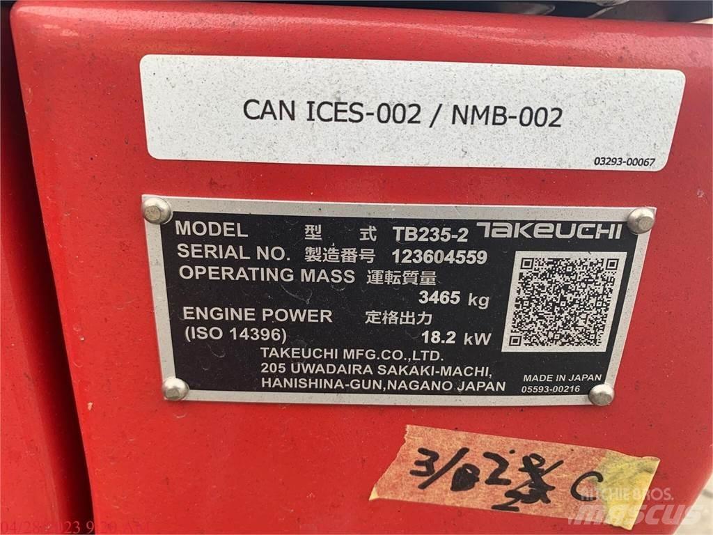 Takeuchi TB235-2 소형 굴삭기 7톤 미만