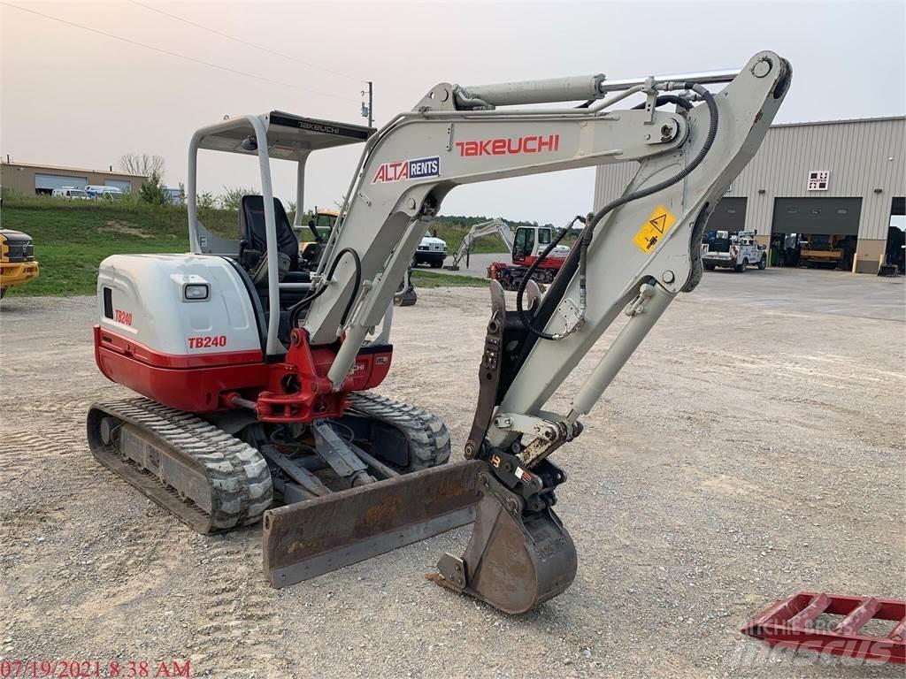 Takeuchi TB240 소형 굴삭기 7톤 미만