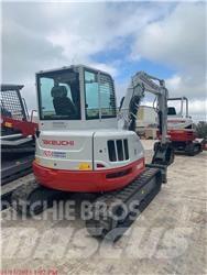 Takeuchi TB257FR 대형 굴삭기 29톤 이상