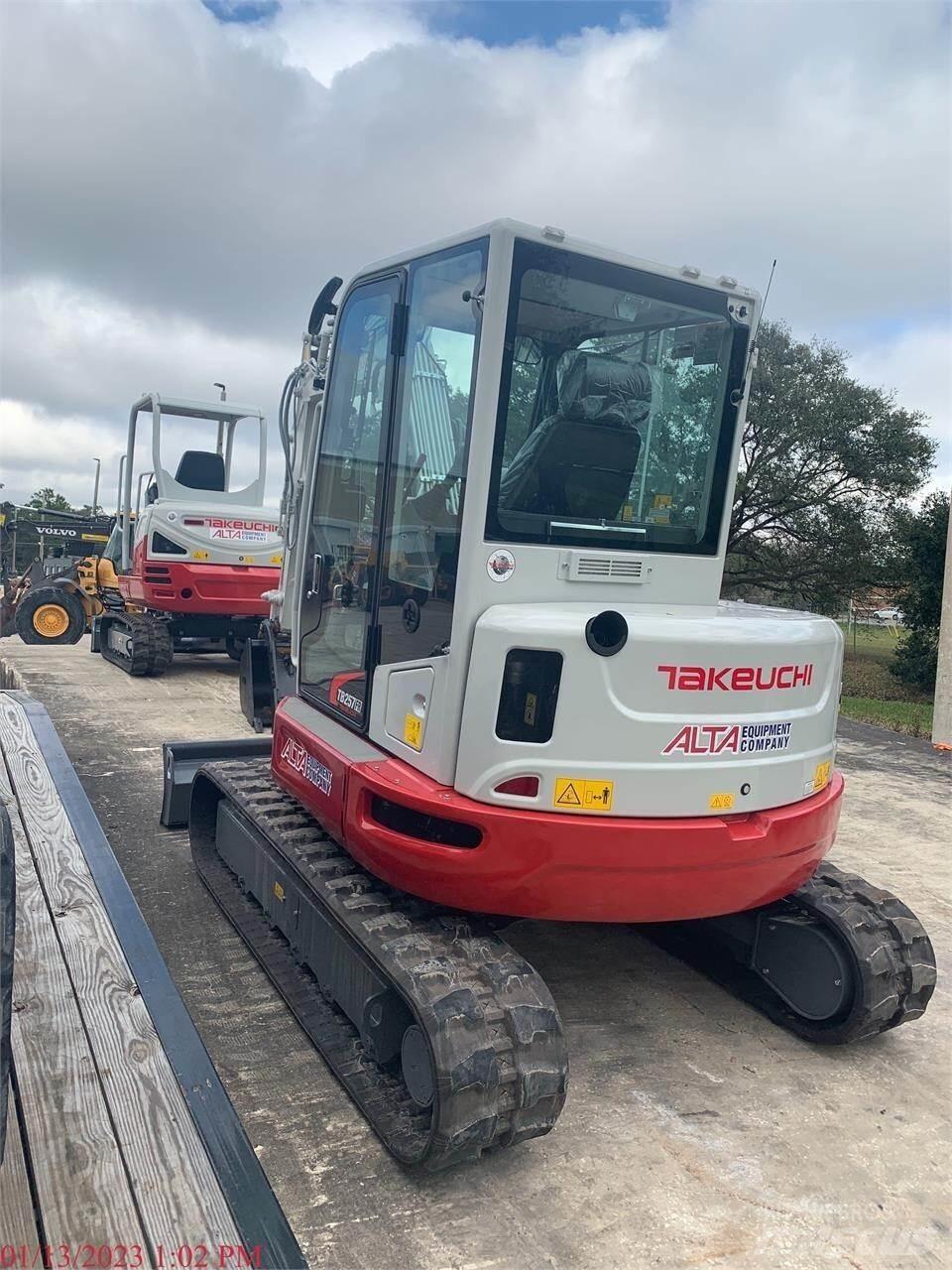 Takeuchi TB257FR 대형 굴삭기 29톤 이상