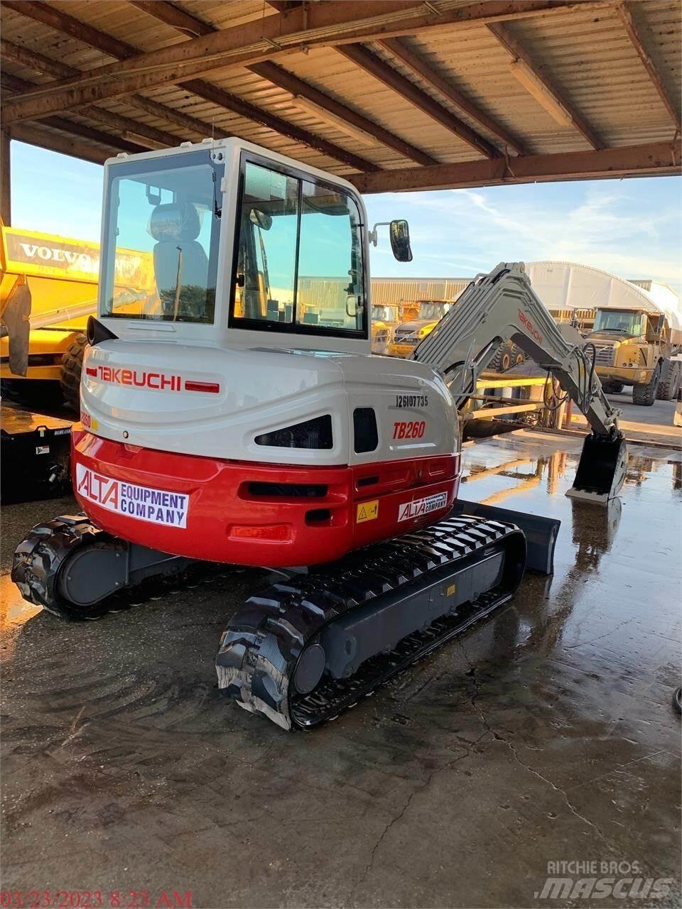 Takeuchi TB260 대형 굴삭기 29톤 이상