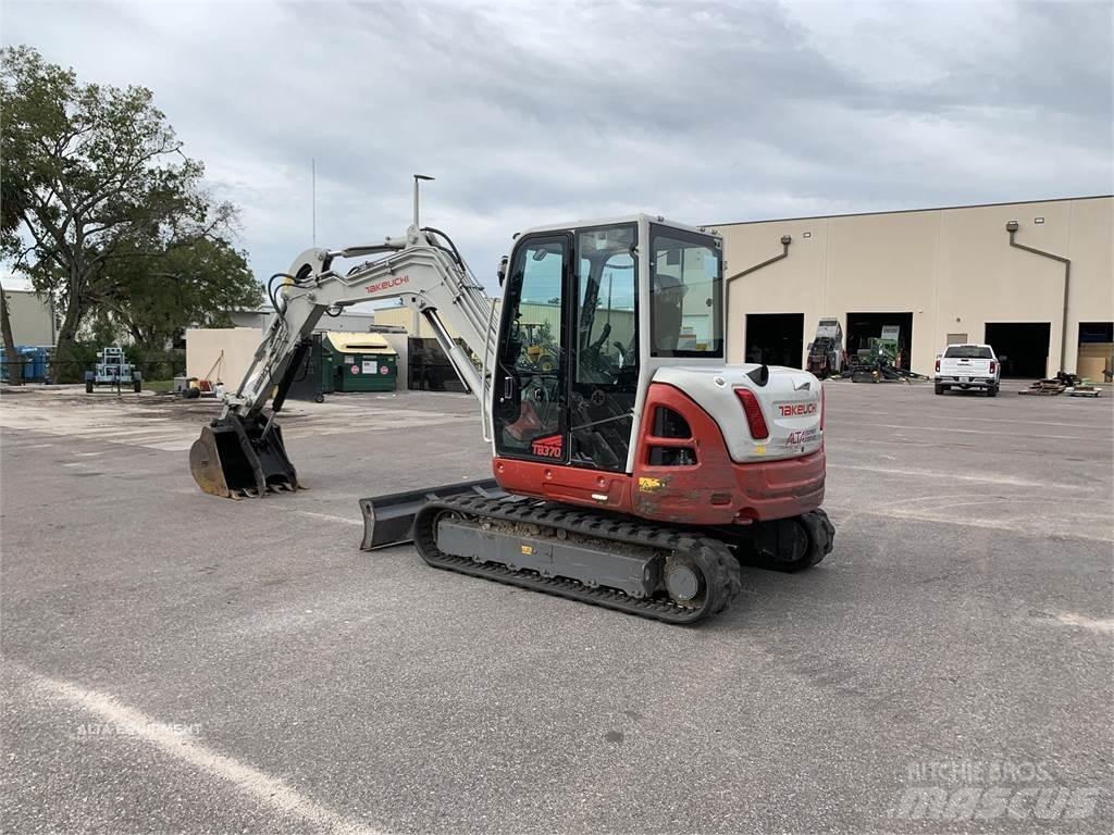 Takeuchi TB370 대형 굴삭기 29톤 이상
