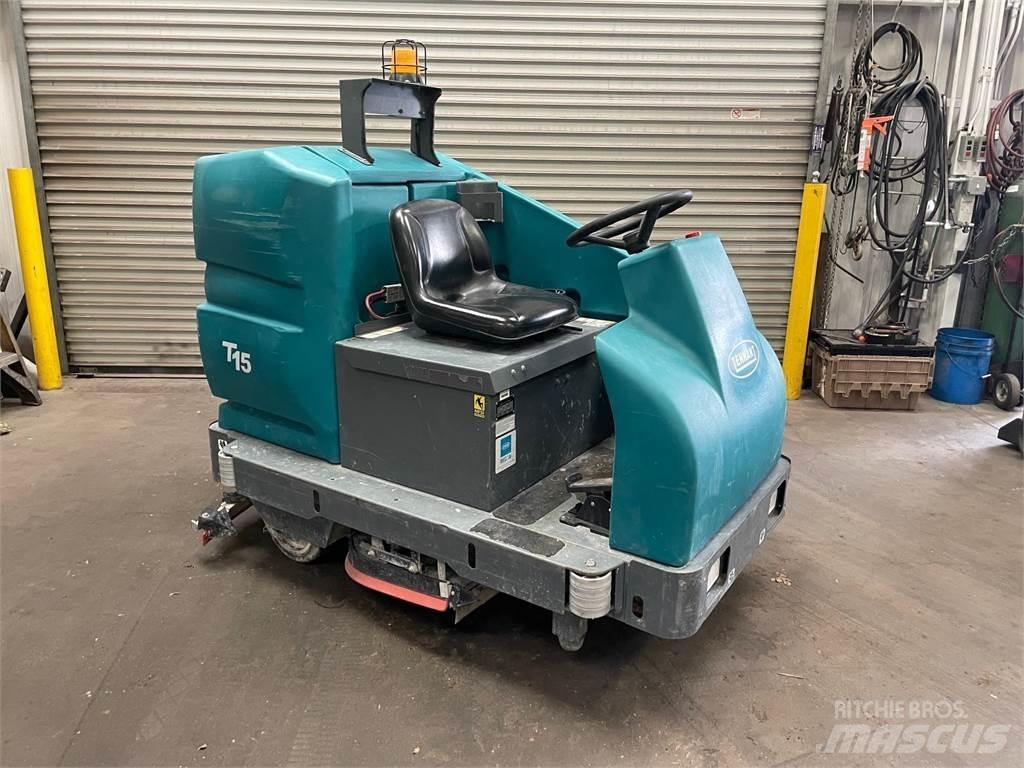 Tennant T15 도로 청소차