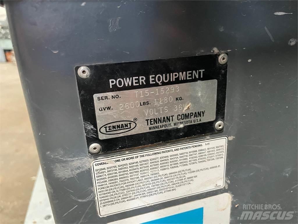 Tennant T15 도로 청소차