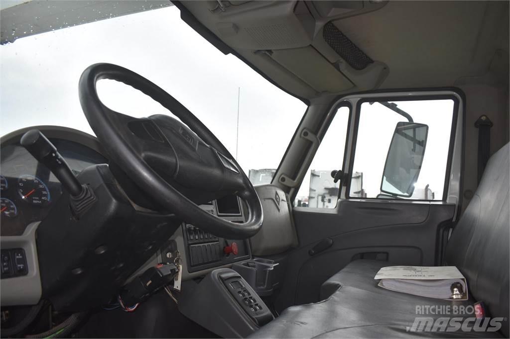 Terex HRX55 트럭 탑재 고소작업대