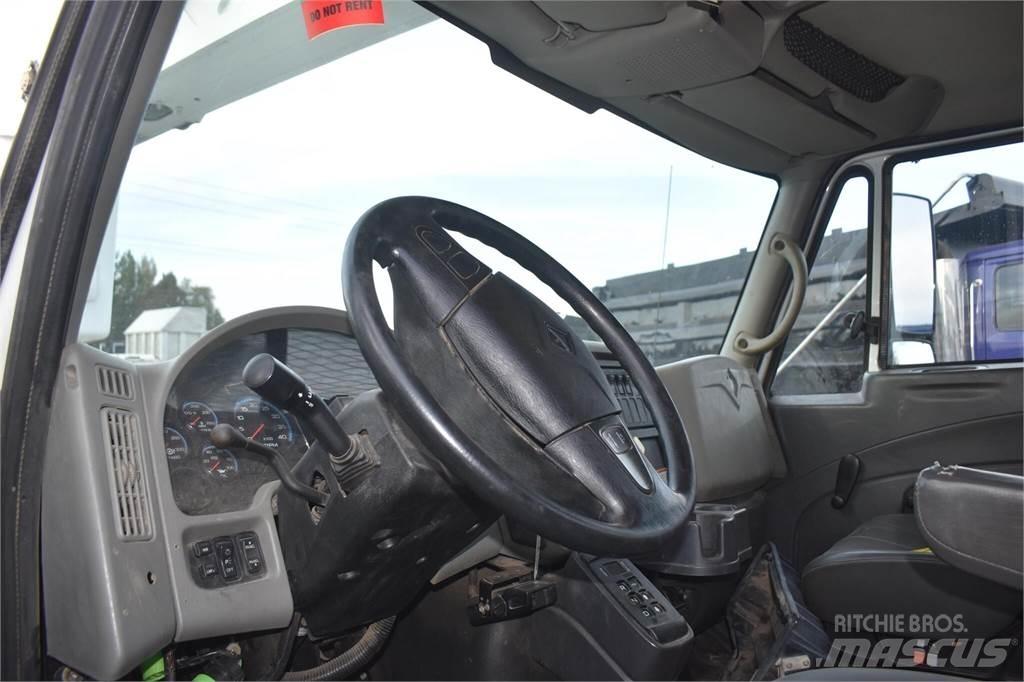Terex HRX55 트럭 탑재 고소작업대
