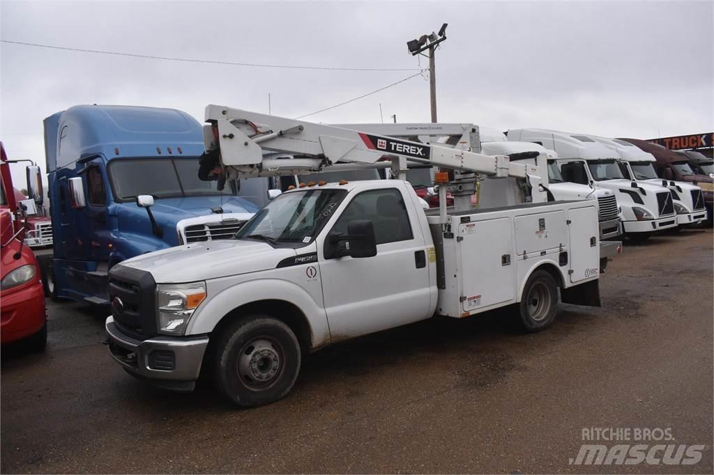 Terex LT38 트럭 탑재 고소작업대
