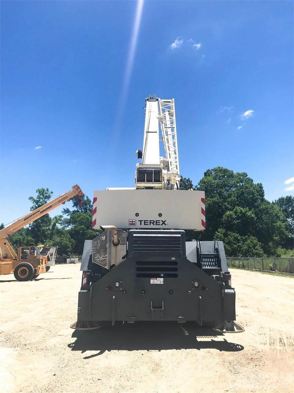 Terex RT670 R/T 크레인