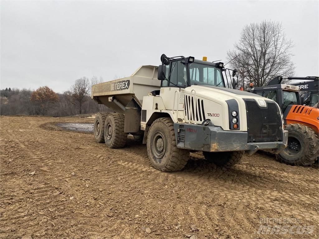 Terex TA300 연결식 홀러