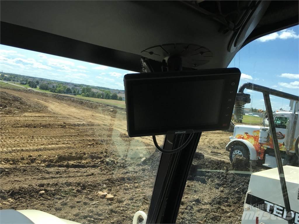 Terex TA300 연결식 홀러