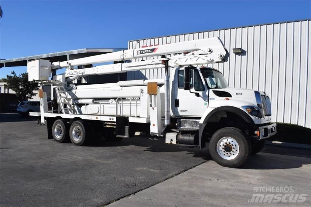 Terex TCX65/100 트럭 탑재 고소작업대