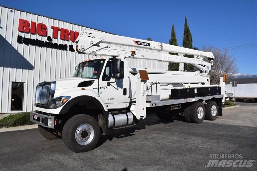 Terex TCX65/100 트럭 탑재 고소작업대