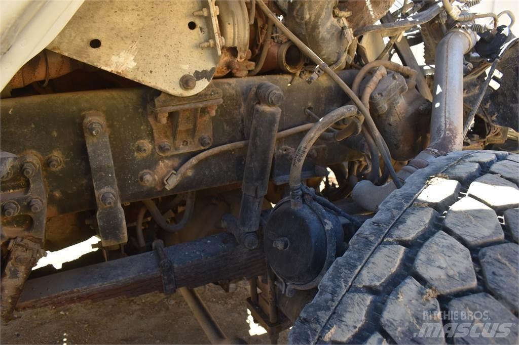 Terex TM100 트럭 탑재 고소작업대