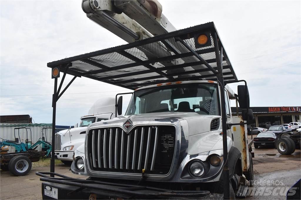 Terex XT PRO 60 트럭 탑재 고소작업대