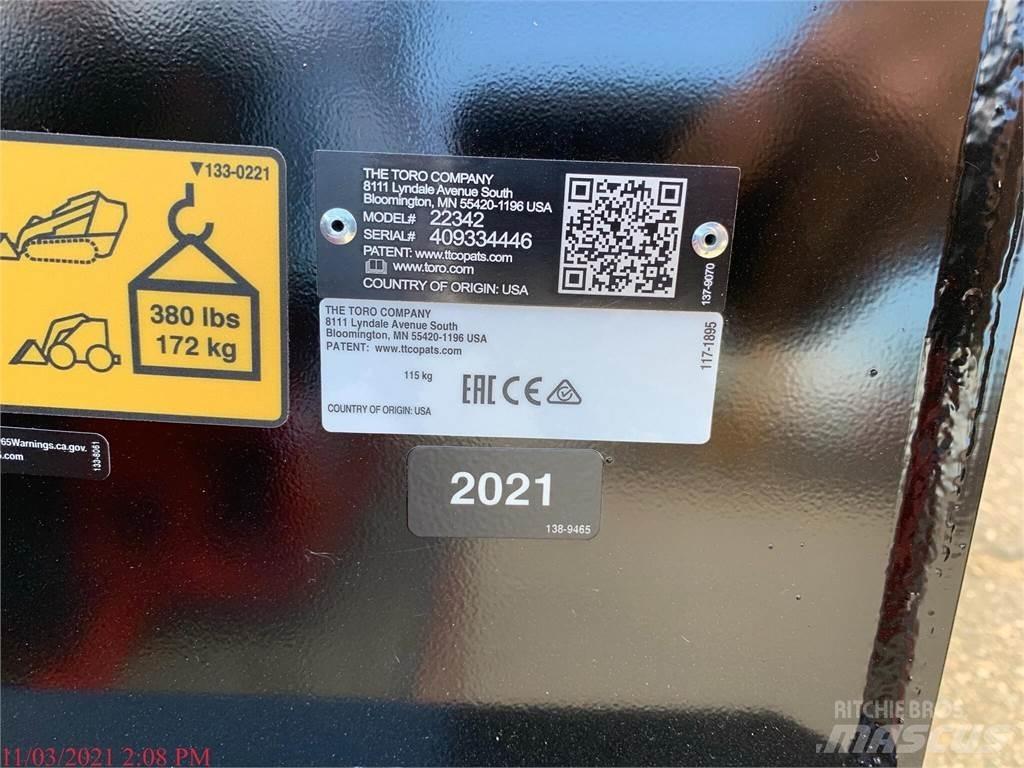 Toro DINGO TX1000W  스키드로더