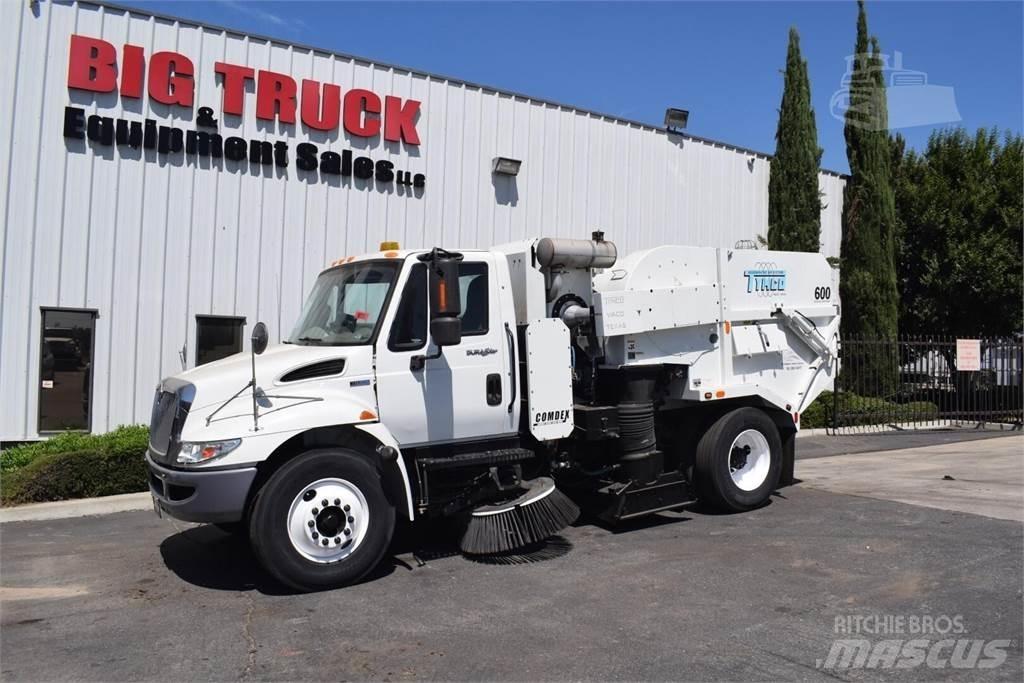 Tymco 600 도로 청소차