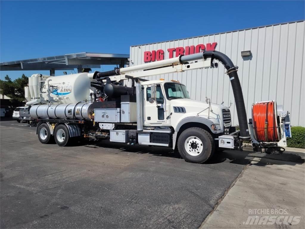 Vactor 2100 PLUS 건설 장비 - 기타