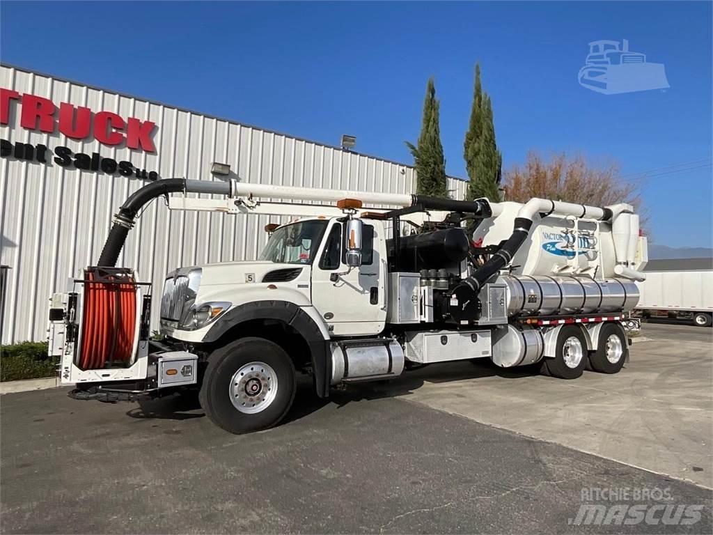 Vactor 2100 PLUS 건설 장비 - 기타