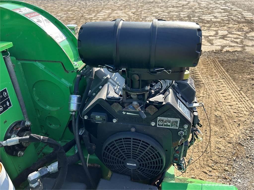 Vermeer BC700XL 톱밥제조기