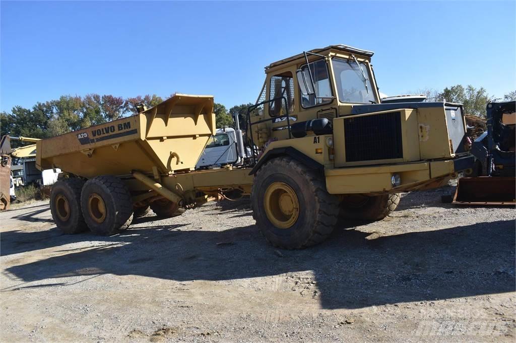 Volvo A25 연결식 홀러