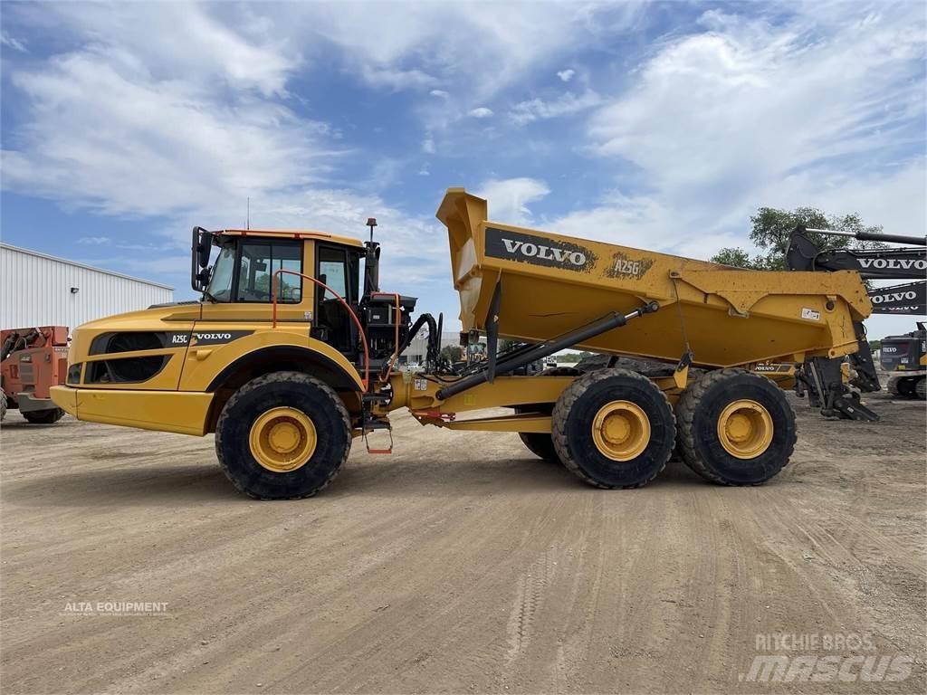 Volvo A25G 연결식 홀러