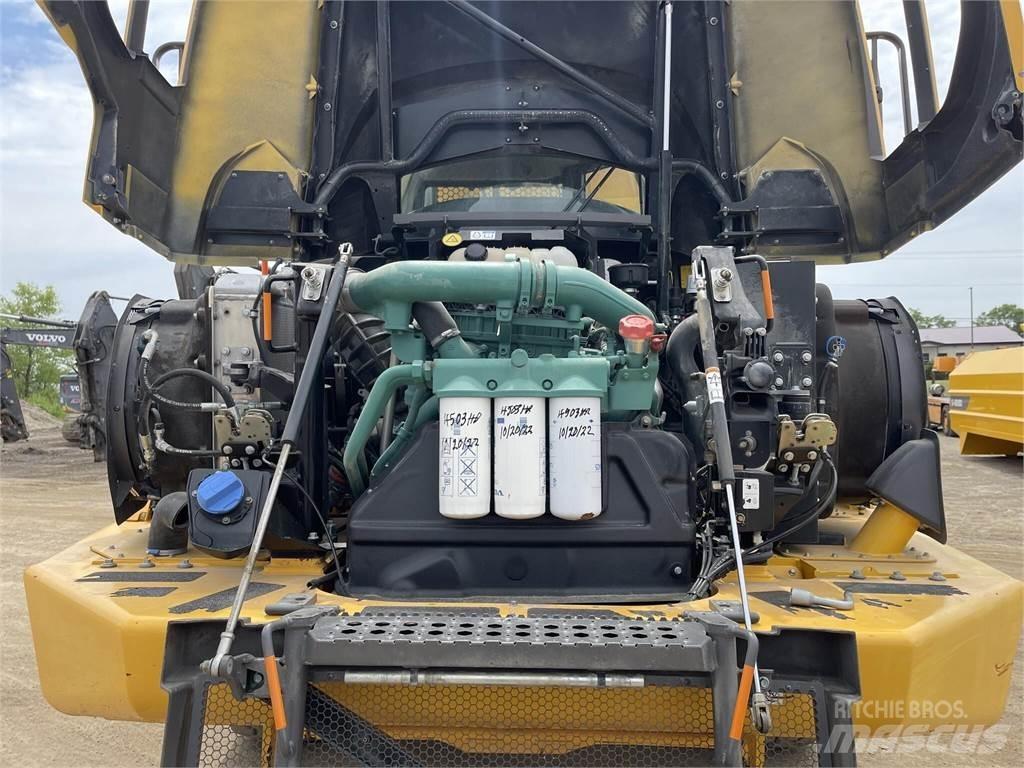 Volvo A25G 연결식 홀러