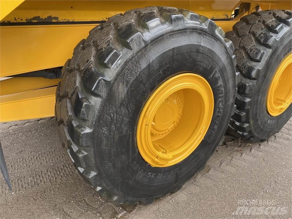 Volvo A25G 급수차