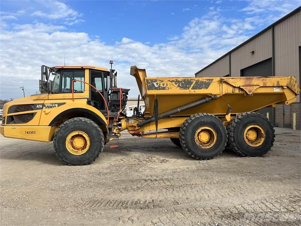 Volvo A25G 연결식 홀러